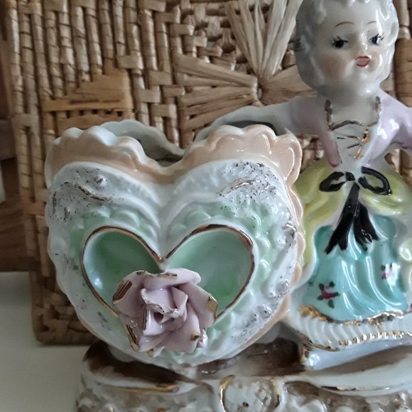 Vintage Victorian Style Ceramic Planter - Picture 3 of 6